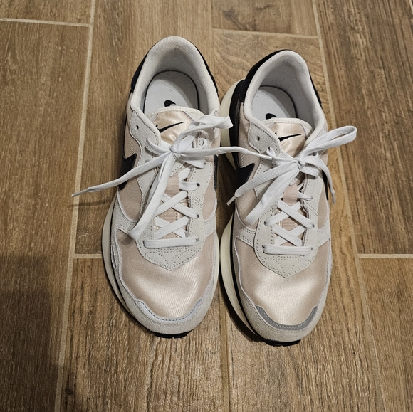 Women's Summit White/SANDDRIFT/SAIL/Black Shoes - Picture 7 of 7